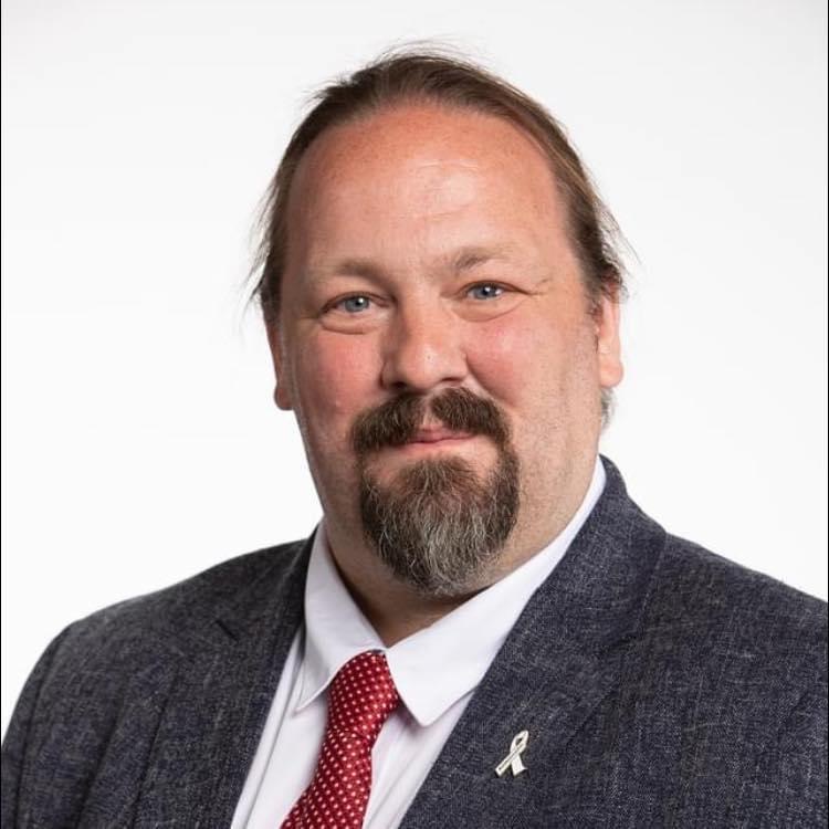 Photo of Cllr Vince Maple